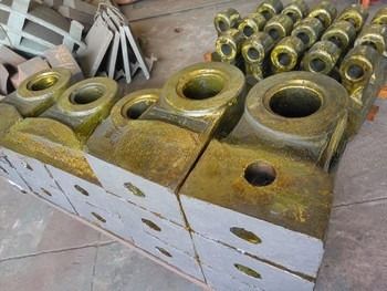 Cabeza de martillo de acero de alto manganeso para trituradoras de piedra Partes de desgaste en trituradoras de impacto