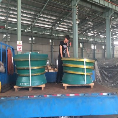 Partes de repuesto para trituradoras de acero de alto manganeso GP500 GP11F para el revestimiento y el manto de los recipientes de Mn18Cr2
