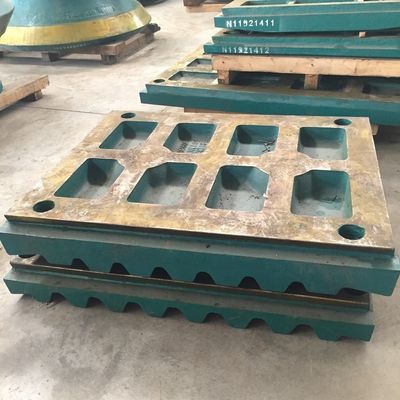 1000KG de peso triturador C125 triturador de mandíbula piezas de desgaste placa de mandíbula para la máquina de minería EN124 estándar