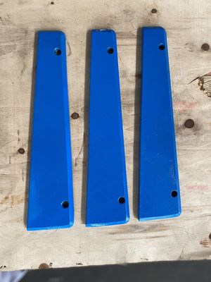Especificación estándar del cliente Placa de rastreo VSI de acero de alto manganeso para Barmac B7650