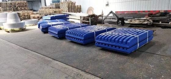 Las piezas de desgaste del triturador de mandíbulas C63 C80 C95 Placa de mandíbula móvil fija con moldeo de tipo de procesamiento