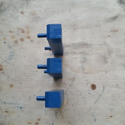 Tipo de máquina de triturador de eje vertical triturador de impacto personalizado CV129 Conjunto de punta de rotor de retroceso