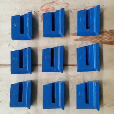 Conjunto de placas de desgaste para trituradoras de cavidades VSI Piezas de repuesto CV128 para maquinaria de construcción