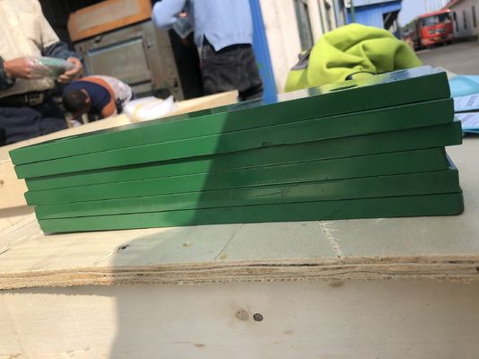Inspección profesional de la rotora del triturador de impacto VSI placa de desgaste B90394055B placa de ensayo