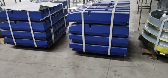 Accesorios para trituradoras de piedra de placa de mandíbula de alto manganeso para máquinas mineras de alto rendimiento